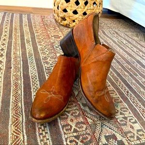 Freebies Cowboy Booties
